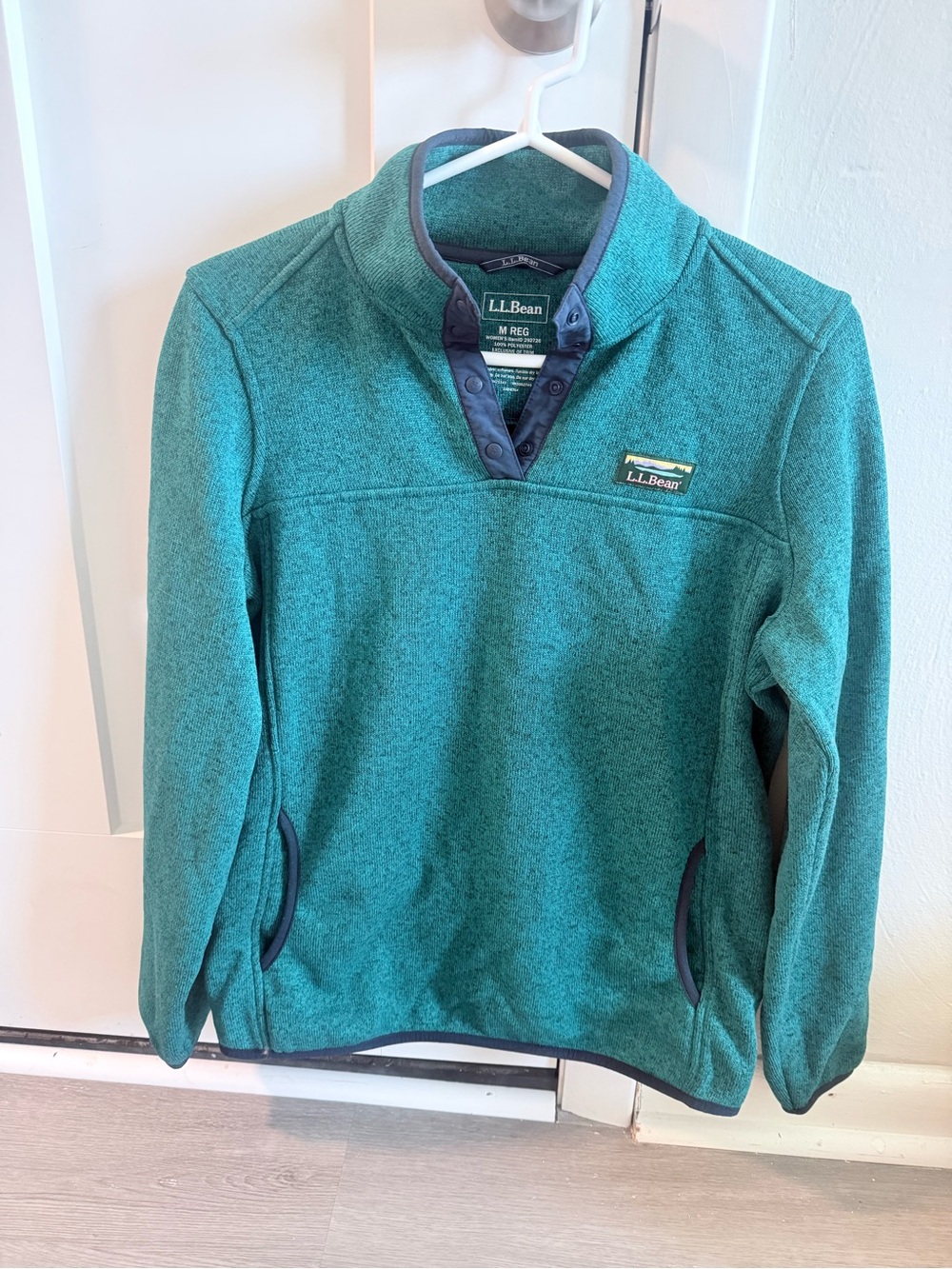 L.L.Bean Teal Pullover Fleece with Navy Trim